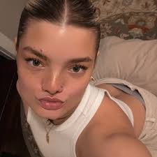 Abbey Shaw✨ (@abbeyshaw__)