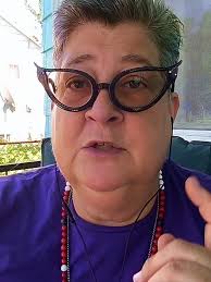 Replying to @heatherlester1 #jebfromlincoln #gettinmyfatbitchon #comed...