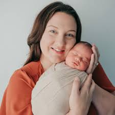 Question for whoever can relate to my situation… I am currently 8.5 months  in, there's signs that she will be coming early and I haven't spoken to the  dad since I was