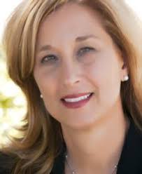 Dawn Wagner's Instagram, Twitter & Facebook