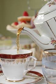 Cat Tales Polishing Silver Afternoon Tea Tea Tea Cakes