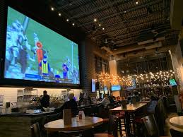 Boston Pizza Vancouver 808 Beatty St Downtown Restaurant Reviews Order Online Food Delivery Tripadvisor