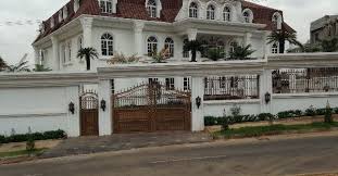 Players can redeem four free avatar items in roblox build it, play it: Lol Man Puts Up House For Sale For N1 6 Trillion In Abuja Photo Mojidelano Com