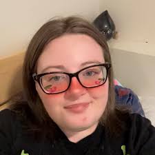 How to apply to Spirit Halloween?