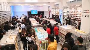 Desde ayer comenzó a circular en redes sociales, principalmente facebook y twitter, una imagen del subsecretario en una de las famosas tiendas. Forbes Mexico El Miniso Mas Grande De Mexico Facebook