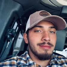 I'm looking for someone who can build a pergola for me. Roughly 12x20 shoot  me a message for more info!