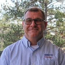 Dee Spearman's Instagram, Twitter & Facebook