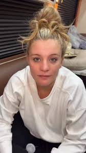 Kicked off a weekend of shows in Indiana last night.. See you tonight,  Shipshewana!!! 💃🏼