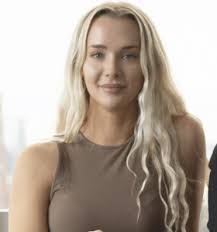 Ivy Hudson's Instagram, Twitter & Facebook