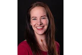 Eva Peters afdelingshoofd Handhaving en Toezicht bij DG Toeslagen bij  Financiën