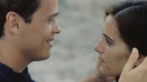 Como Marcos descobre que Ruth se passa por Raquel?