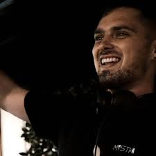 Stream Ryan Perry music