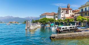 You can enjoy it in complete freedom, for a few hours or for a whole day, renting one of our boats. Lago Maggiore Die Schonheit Oberitaliens Reisewelt