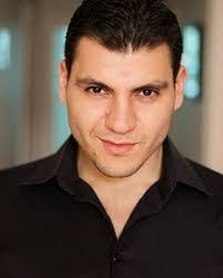 Lenny Hewitt's Instagram, Twitter & Facebook