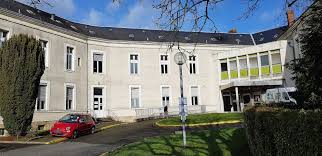 «c'est lui qui part en vacances pour trois semaines», souligne mme richard pour expliquer la réduction de service. Alencon Deserts Medicaux Consultations De Medecins Generalistes A L Hopital