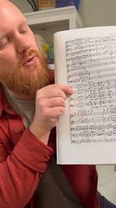 Karen Kinzie's Instagram, Twitter & Facebook