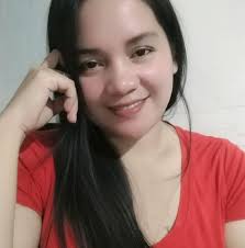 Pamilya Dacs vlog updated her profile picture.