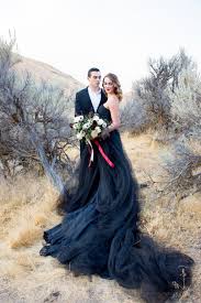 Pretty ball gowns, puffy formal ball dresses & gown there is no more perfect chance to wear a grand gown than your wedding or prom night. 20 Beautiful And Bold Black Wedding Dresses Chic Vintage Brides