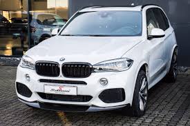 Check spelling or type a new query. Schmiedmann Bmw On Twitter This White Bmw X5 F15 Came To Our Workshop For A Bit Of Styling In The Form Of A New Set Of Kidneys In Black High Gloss And