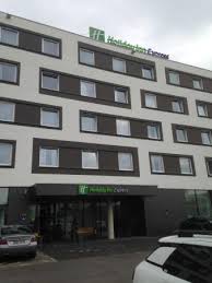 The holiday inn express friedrichshafen is located just a few minutes walk to the major companies and the commercial district. Exterior Bild Von Holiday Inn Express Friedrichshafen Tripadvisor