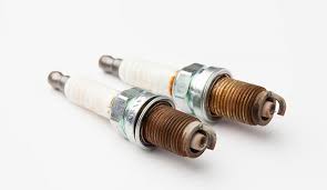 how to replace a spark plug in a lawn mower the tool yard replace a spark plug in a lawn mower