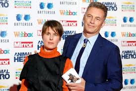 He is famous for being a tv show host. Chris Packham Meet Springwatch Presenter S Girlfriend And Stepdaughter Megan Hello