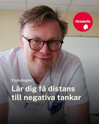 Jag heter Ulf Jönsson och jobbar som tvättbiträde i Region Skåne. Jag och  mina kollegor ser till att det alltid finns rena kläder, bäddtextilier och  annan utrustning till vårdpersonal och patienter.