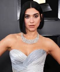 Par ailleurs, il s'adapte à toutes les longueurs et les textures : Idees Balayage Cheveux Courts Tendances Couleur