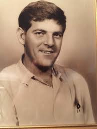 Lorraine Asher's Instagram, Twitter & Facebook