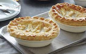 Mary berry shows you how to make a sweet shortcrust pastry, which will form the base of a classic tarte au citron. Mary Berry S Steak And Ale Pie The Field