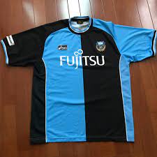 Kawasaki brave thunders) は、神奈川県川崎市をホームタウンとして、b.leagueに所属しているプロバスケットボールチームである。 母体は東芝小向事業所男子バスケットボール部。全国タイトルは東芝時代に計14回。 Asics å·å´Žãƒ•ãƒ­ãƒ³ã‚¿ãƒ¼ãƒ¬ ãƒ¦ãƒ‹ãƒ•ã‚©ãƒ¼ãƒ ã®é€šè²© By Chibi S Shop ã‚¢ã‚·ãƒƒã‚¯ã‚¹ãªã‚‰ãƒ©ã‚¯ãƒž