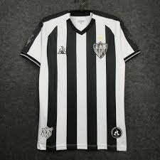 ˈklubi aˈtlɛtʃiku miˈneɾu), commonly known as atlético mineiro or atlético, and colloquially as galo (pronounced , rooster), is a professional football club based in the city of belo horizonte, capital city of the brazilian state of minas gerais. Camisa Atletico Mineiro Home 20 21 Skull Sports