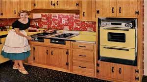 ranch house style kitchens (see