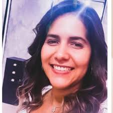 Nadia Nicholson's Instagram, Twitter & Facebook