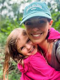 Mom-of-3 Undergoes 'World-First' Brain Surgery to Care for Her Kids