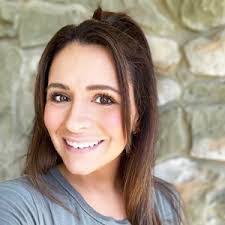 Kevin Snively's Instagram, Twitter & Facebook