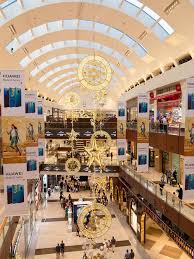 Dubai United Arab Emirates December 21 2018 Interior Of Dubai Mall Sponsored Arab Emirates Dubai United Dubai Shopping Malls Dubai Mall Dubai