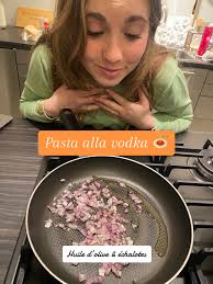 Lisa Laviolette (@lisalaviolette)