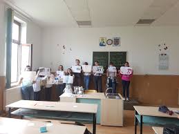 State & federally permitted wildlife rehabilitator. Help The Bears Be Wild Again