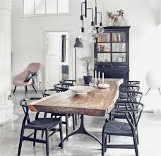 Kitchen, living room and dining room all share the same space, and that's what has the biggest effect on making a dining room feel more relaxed. 9 Ways To Style Your Live Edge Dining Table