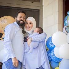 Jun 27, 2021 · ووصل خالد مقداد وعائلته إلى الأردن لمنزل أهله، بعد استقبلهم من أقاربهم في المطار مع فرقة فلكلورية. Layan Bushnaq On Twitter Hello