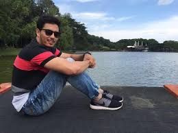 — foto ihsan instagram/sherry ibrahim kuala lumpur 10 ogos — meski pernah berjumpa dengan fattah amin di waktu malam, namun usahawan tudung ruffle nafi ada hubungan istimewa dengan pelakon itu. Pin Di Brainfood