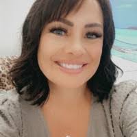 Casey Nuttall's Instagram, Twitter & Facebook