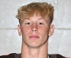 High school football: Undersized Logan Letner keeps coming up big for  Buckeye