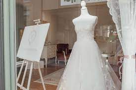 Schönste brautkleid für den schönesten tag. Brautkleider Von Sanna Lindstrom Gesehen Sofort Verliebt