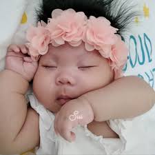 Selfie muna ang cute kong apo, taken after Pasalamat next month ano na kaya  posing mo bebe 😍 #fypageシ #weng #grandma #INCforever #MilestoneMoments  #mygranddaughter #Lolasduty #lolaslife #cutebaby #NewbornBaby