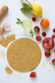 Tarte Aux Fruits D Ete A L Italienne Un Dejeuner De Soleil Tarte Aux Fruits Dessert Alimentation