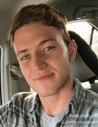 Tammy Pollock's Instagram, Twitter & Facebook