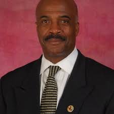 Milton Dyer (@MGDYER1)