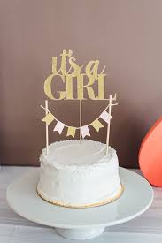 Baby Shower Fille Jolies Idees Pour Feter L Arrivee D Une Petite Fille Baby Shower Cricut Deco Pour Fete Prenatale Boho Baby Shower